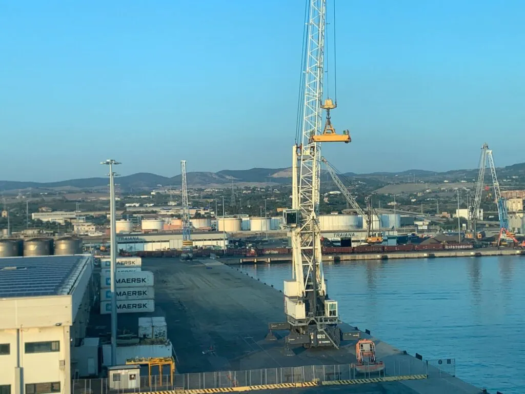 Traffici portuali, primo trimestre 2026 buono per Civitavecchia