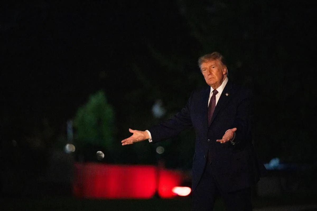 Iran, la promessa di Trump: "La guerra finirà dopo le elezioni di midterm"