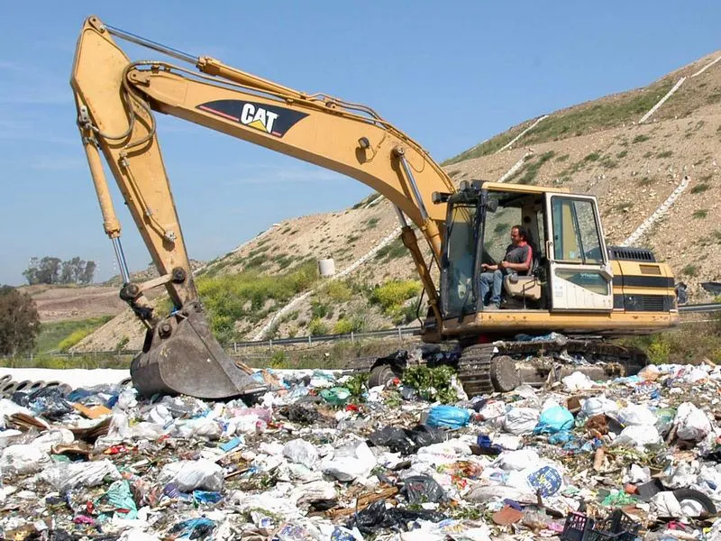 Piano Rifiuti Lazio, presentate le osservazioni di Sinistra Italiana: al centro anche le criticità di Civitavecchia