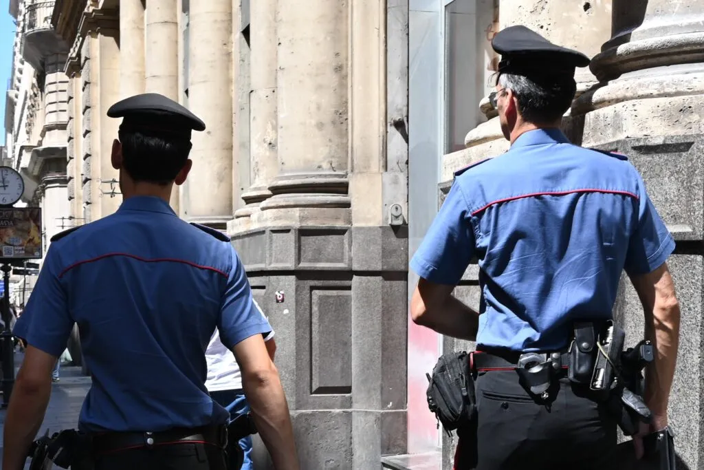 Truffa del finto magistrato a Roma: il figlio dell'anziano fa scattare l'arresto