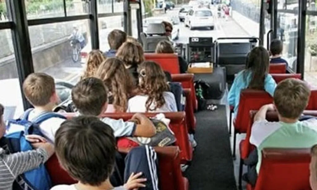 Autista positivo a cocaina e alcol prima della gita scolastica: fermato a Ciampino