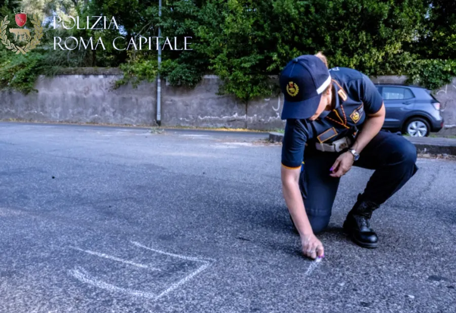 Bimbo travolto davanti a scuola: indagini della Polizia Locale di Roma stringono il cerchio intorno a un 54enne