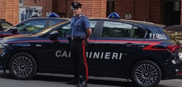 Scippano una donna alla Festa dell’Unità a Villa Lazzaroni i carabinieri li fermano con un cospicuo bottino