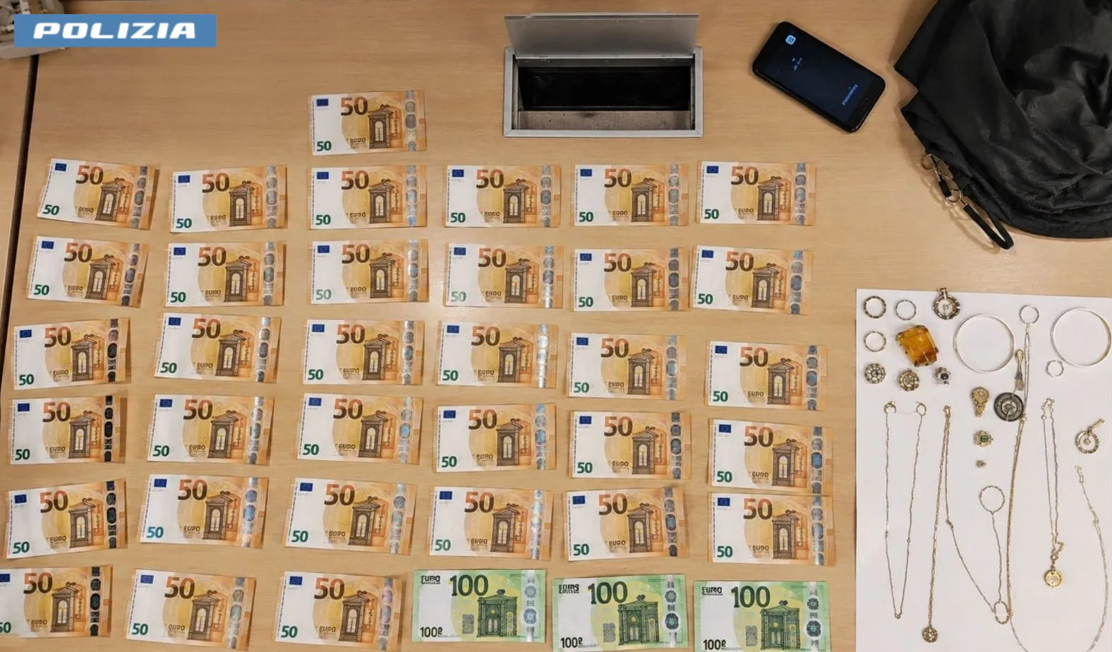 Truffe anziani 2026, il racket sull'asse Sud-Nord: 7 fermati e 150mila euro di oro sequestrato