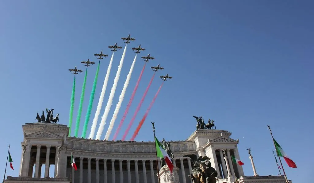 Meteo Roma 2 Giugno, Festa della Repubblica con caldo fino a 27 gradi: le previsioni